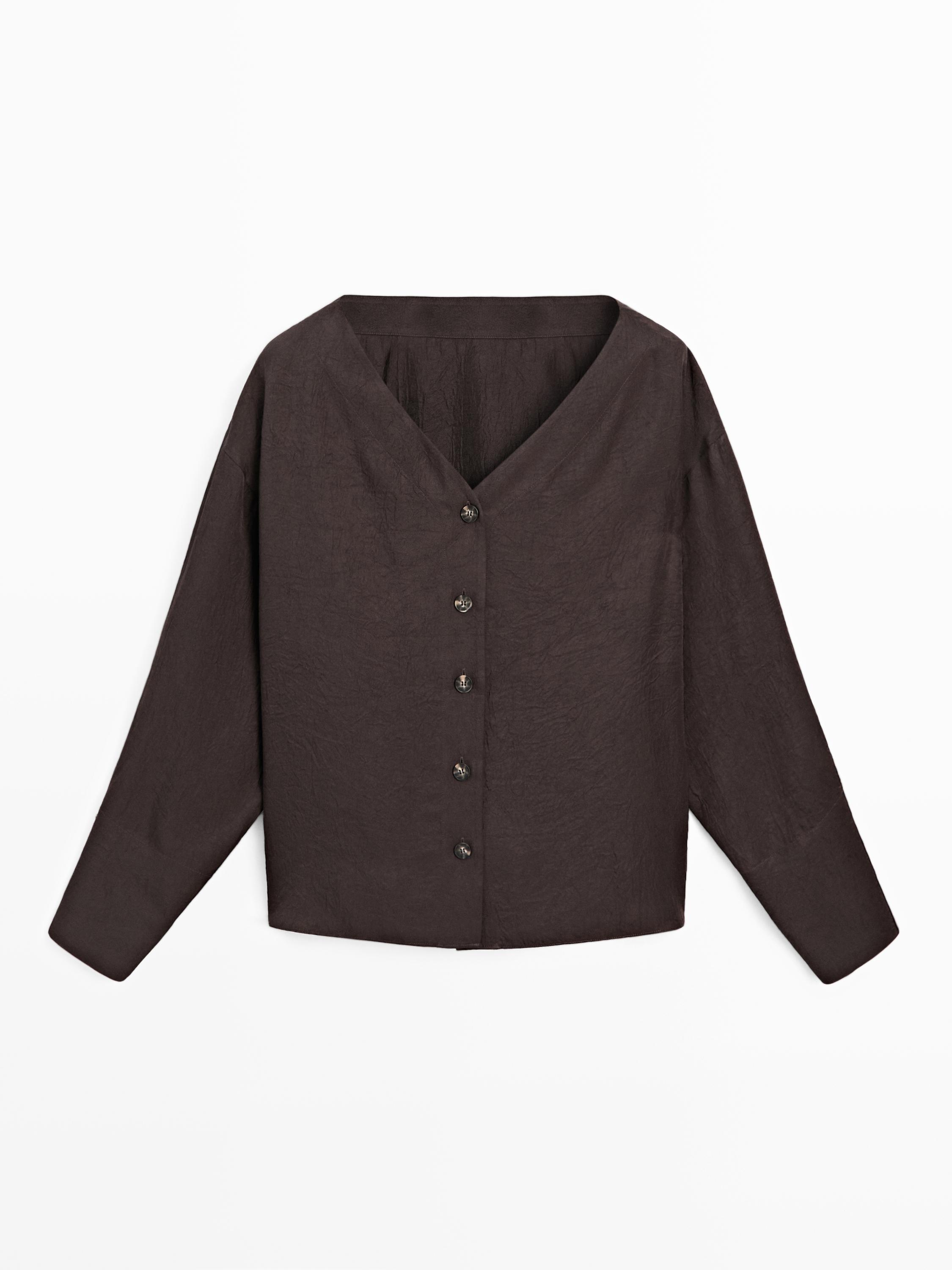 Flowing blouse with button details
